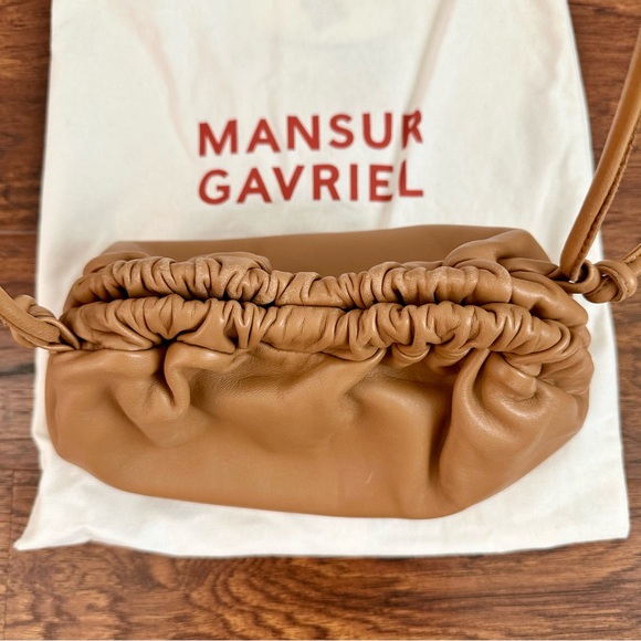 Mansur Gavriel Tan Leather Crossbody Bag with Ruched Design - Picture 6 of 11